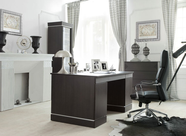 Дизайнеру от мебели интересно работать над проектами в стиле модерн. Основная задача совместить черты стиля с просто удобной, эргономичной мебелью.