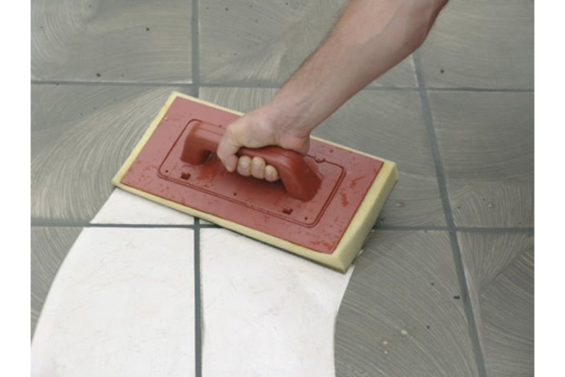 Затирка для плитки: види, вибір, інструменти та як зробити 11 Что нужно для выполнения цементной затирки швов?