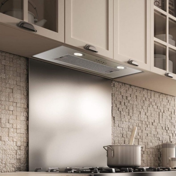 Как выбрать вытяжку для кухни: виды, советы, мощность 6 Как выбрать вытяжку для кухни: виды, критерии установки, советы профессионалов