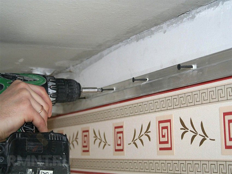 Натяжные потолки: виды, выбор и монтаж в Украине 2025 9 Натяжные потолки – виды, плюсы и минусы, как выбрать и где лучше использовать